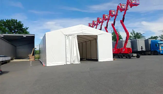 Carpa impermeable3 Montaje de carpa industrial